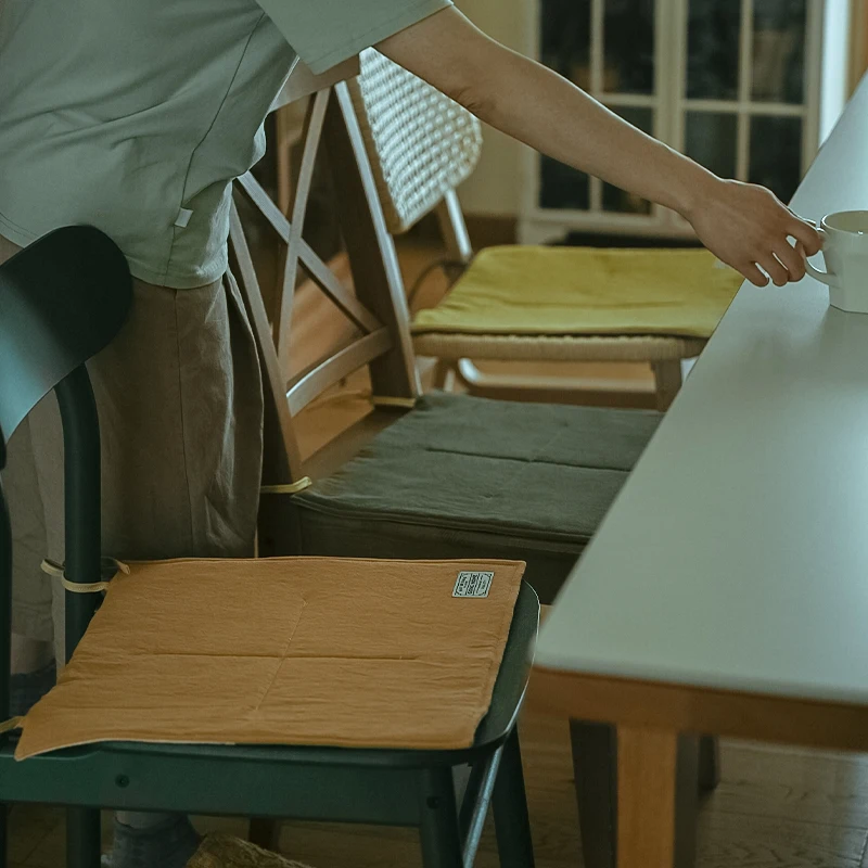 2人がけの座椅子に何が大切なのか？実際の暮らしで気づいた、快適さの本質