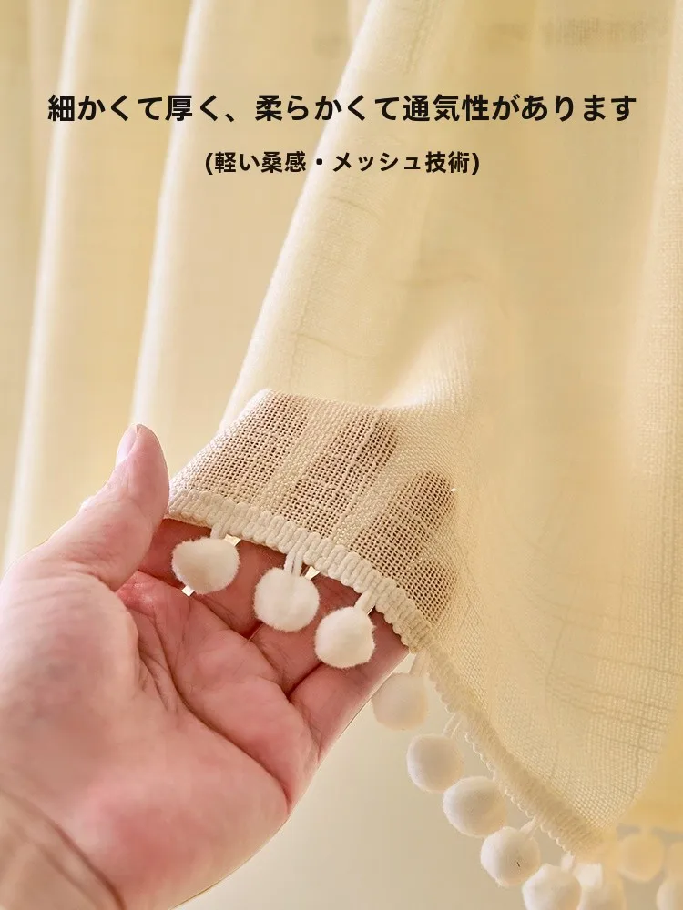 カーテンで暑さを防ぐには、風よけが鍵？妊婦・産後・乳児のためのエアコン直撃防止カーテンがおすすめ