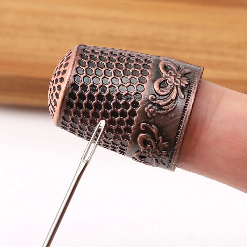 アンティーク調指ぬきで刺繍をサポート：滑り止め機能付きDIY用針の使い方と性能