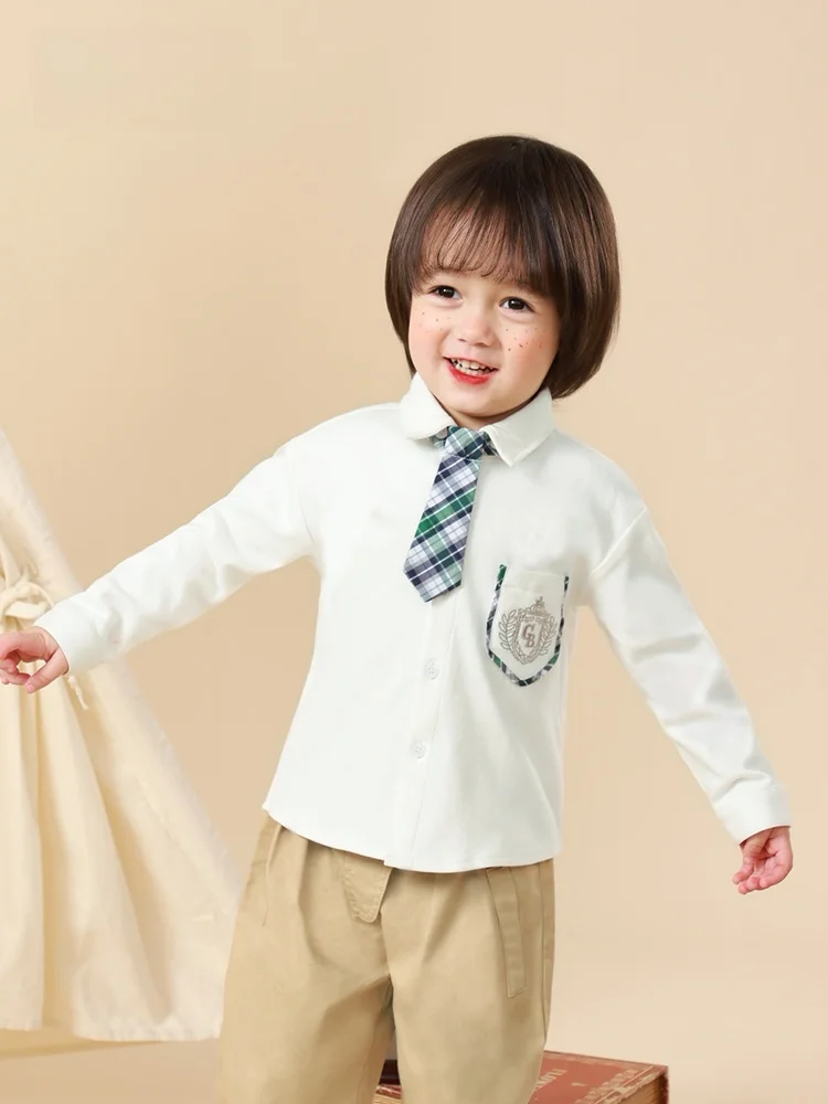 中古制服と新品制服の違いは？学院風シャツで解決できる本当の着こなしの秘密とは？