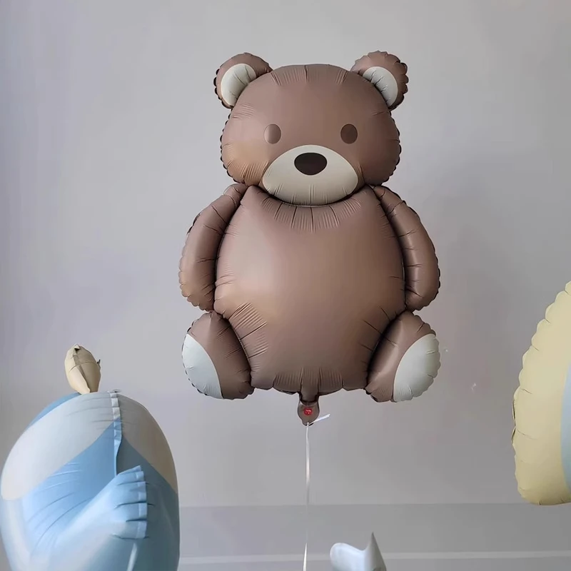可愛い茶色のクマ型アルミ風船：誕生日に贈る女の子向け装飾風船の選び方と実用性