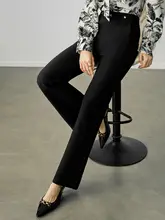 黒の通勤向けスリムパンツ【シンプルなデザイン・微マーメイド・冬用】