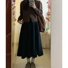 深青色 薄手サーキュラー スカート【春秋用・ミディ丈・幅広サイズ対応】