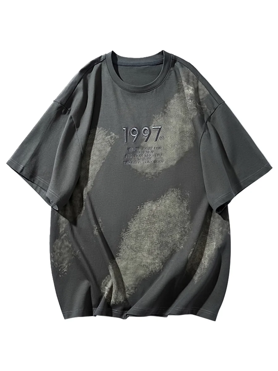 色あせしたTシャツを復活させるには？この1着が「色あせ」を完全に防ぐ秘密を教えてくれる