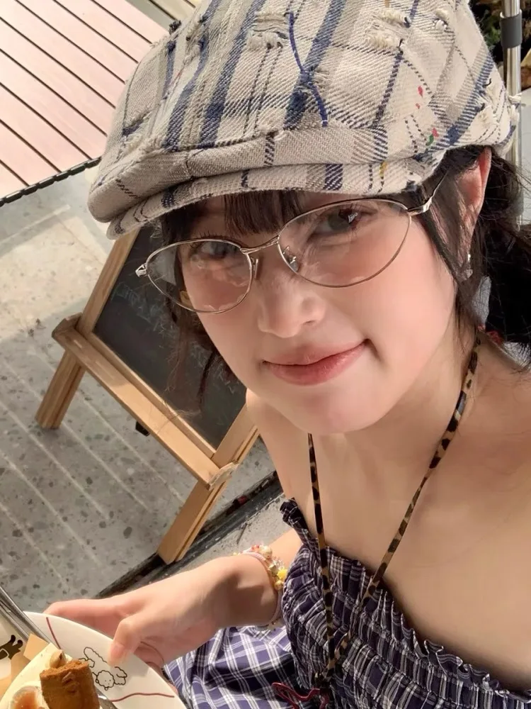 40代の若く見えるメガネはこれ！？韓国風レトロキャットアイサングラスが通勤・日常で輝く理由