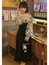 露肩デザインの花柄フリルスリーブドレス【ウエスト絞り・女性用】