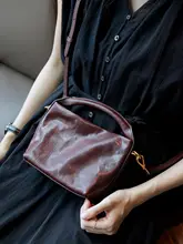 本革製ミニショルダーバッグ【シンプルデザイン・牛皮・手提げ・斜め掛け対応】