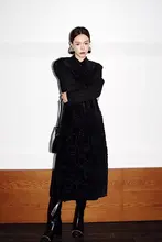 黒のノースリーブベスト【冬用・ヴィンテージスタイル・中長丈・カジュアルコーディネート】