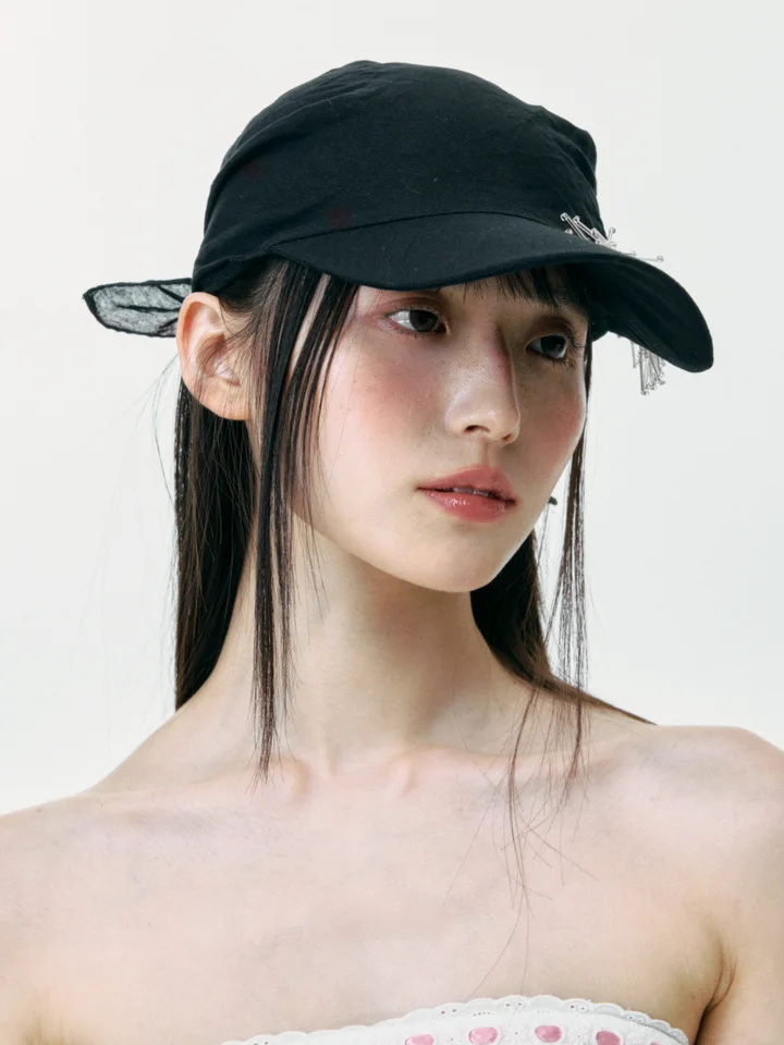 秋夏用バイカラーデザインのUVカットキャップ【水晶装飾・女性用・ハットスタイル】