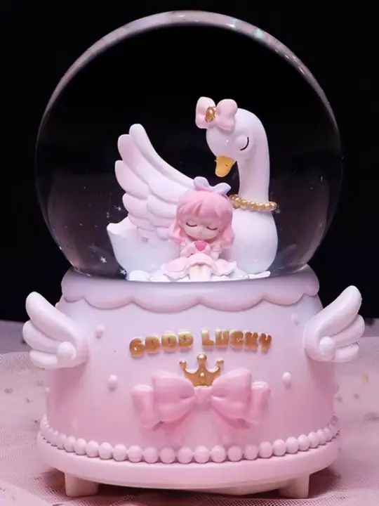 白鹅绒入り 水晶球ミュージックボックス【雪が舞うデザイン・子供や友人への誕生日プレゼント】