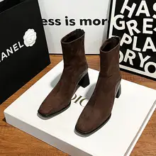 レディース 冬用太ヒールショートブーツ【スクエアトゥ・カラーブラウン・ストレッチスエード】