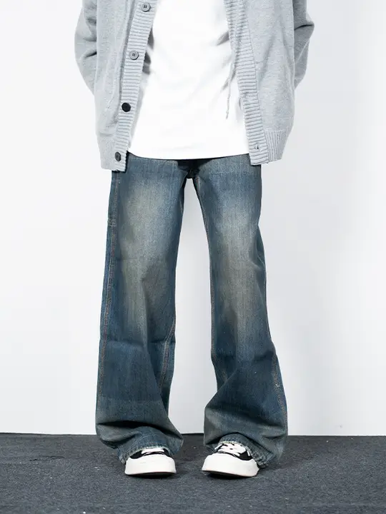 ゆったりとしたストレートレッグデニムパンツ【アメリカンスタイル・ウォッシュ加工・メンズ】