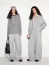 グレーのカジュアルパンツ【ウエストゴム・ゆったりワイドレッグ】