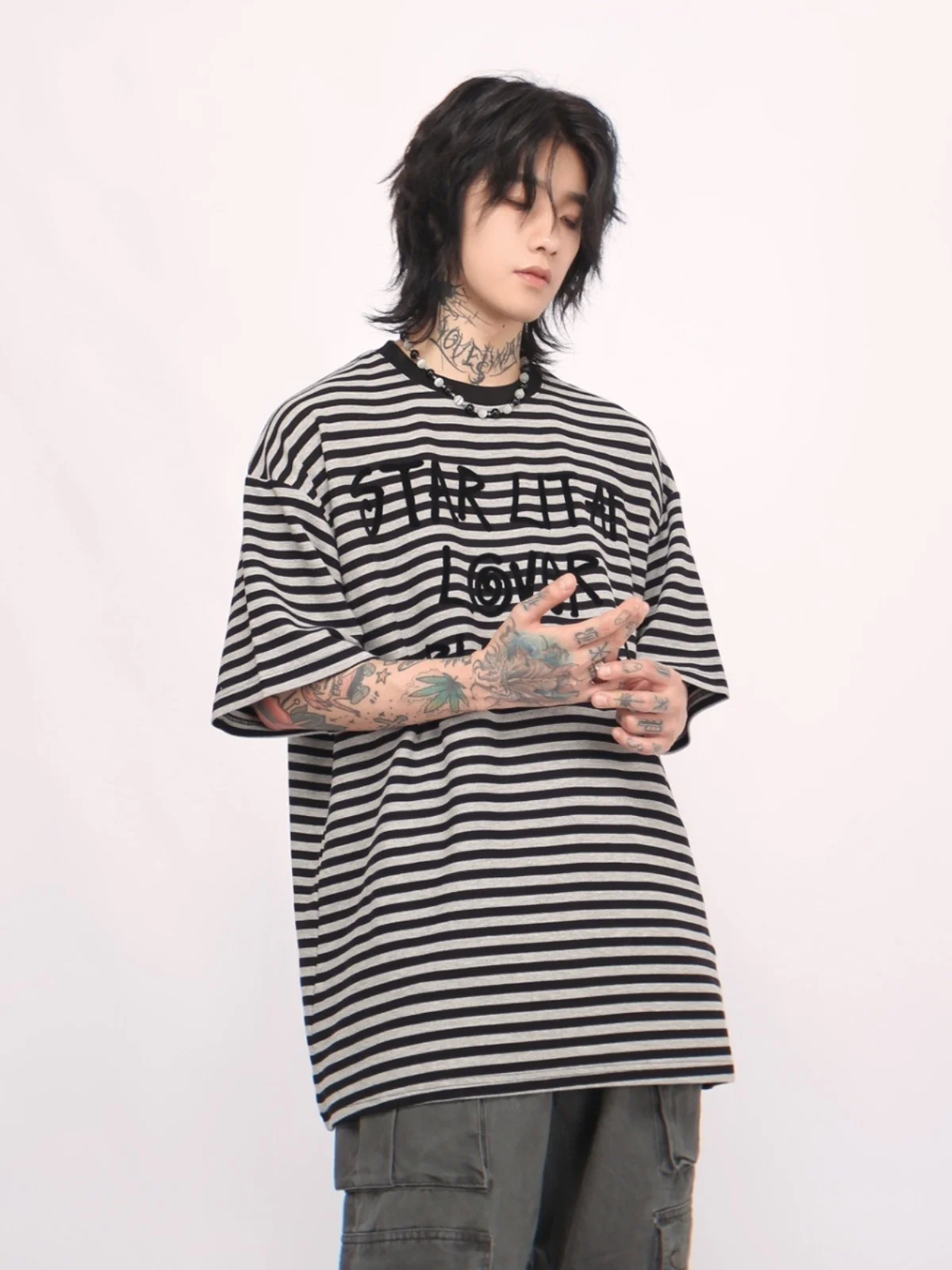 ストライプ柄 メンズTシャツはどう選ぶ？夏のカジュアルスタイルを決める1つの鍵