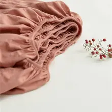 シンプルな無地デザインの全棉ベッドシーツ【白鹅绒使用・マットレス保護用】