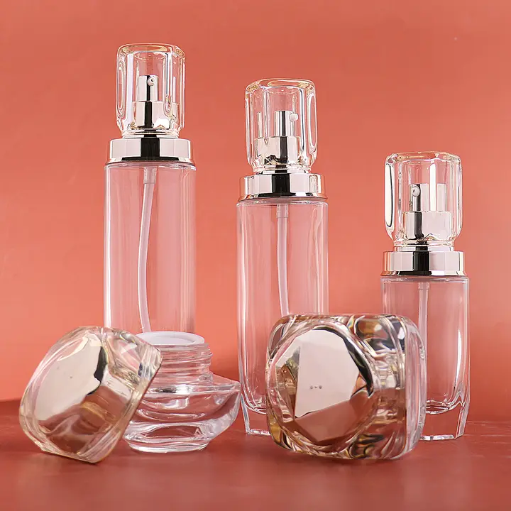 エレガントなデザインのガラス容器【ダイヤモンドカット・厚手・化粧水・クリーム用】