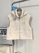 羊毛調ファーのダイヤモンドキルティングノースリーブコート【取り外し可能なフード付き】