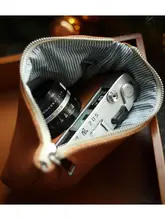 レザー製大容量 メンズクラッチバッグ【シンプルデザイン・カメラバッグ・スマホ収納可能】