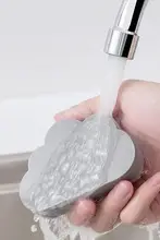 家庭用雲の形の吸水スポンジ【水栓洗浄・キッチン、洗面所、バスルーム用】
