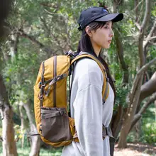 軽量設計の女性用登山リュックサック【防水・ハイキング・浮遊背負いシステム】