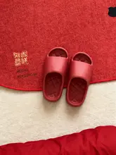抗菌防滑の赤い新婚用ルームスリッパ【男女兼用・夏用・防臭・カップル向け】