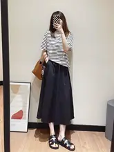 夏用 白色のAラインスカート【柔らかくてシワになりにくい・ウエストゴム・黒白無地・中丈】