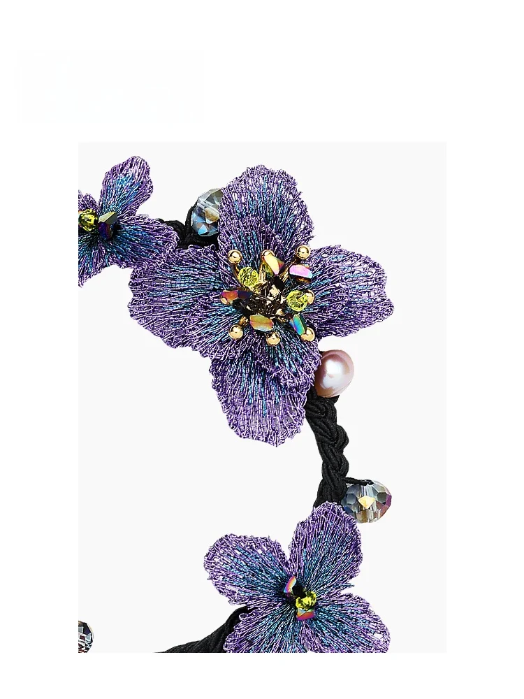 おしゃれ初心者にぴったりの結ぶヘアアレンジは？グラデーション刺繍花と淡水パールのヘアゴムで解決！