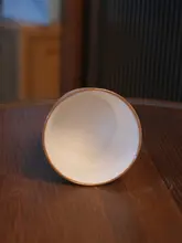 手描き陶器のバタフライデザインカップ【コーヒー用・精緻な仕上げ・ハンドル付き】