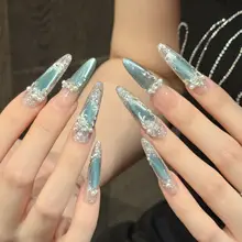 美しい透き通るブルーの猫目石パールネイルアート【長尺・ハンドメイド・高級感】