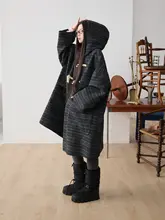 羊毛製 大きめサイズのチェック柄コート【フード付き・砲弾型ボタン・ラフシルエット】
