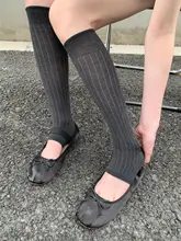 美脚効果抜群！履き心地の良い半包みソックス