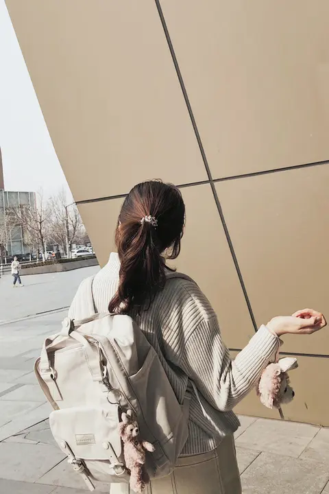 ドーナツ型リュックサック【大容量・通勤・旅行・学生用・石色】