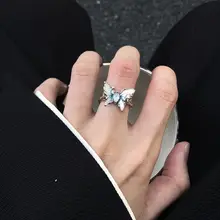 ブルークリスタルとホワイトムーンライトのバタフライリング【ユニセックス・デザイン・調整可能】