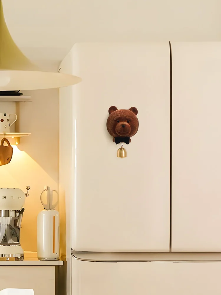 10月に壁に貼るかわいいアイテムは、ドアベルで決める？