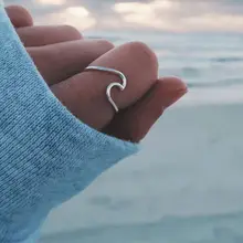 海浪デザインのリング【925銀製・シンプルスタイル】