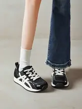 ブラックスポーツシューズ【厚底・軽量・秋用・女性用】