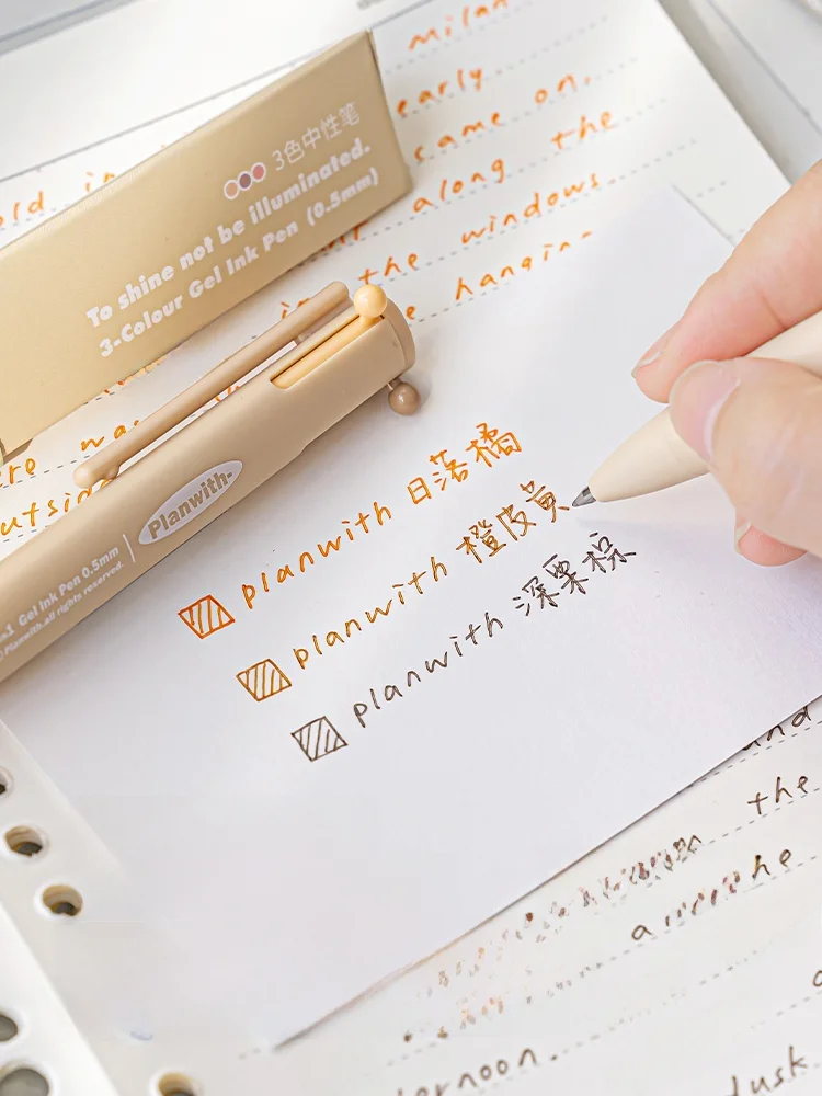 Planwith 三色ボールペン：女性向け多機能ノート用ボールペンの実用性と使い心地