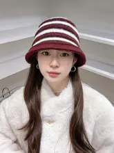 ストライプデザインの厚手ニットバケットハット【秋冬用・保温・女性用】