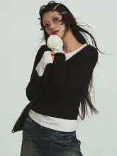 立体ローズ袖口ニットトップス【重ね着風デザイン・女性用】