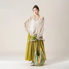 透け感のあるレースの花柄ドロップショルダー長袖シャツ【淡いピンク・ランタン袖】