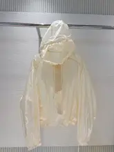 フーデッド薄手防晒ジャケット【ショート丈・プリーツ感・女性用】
