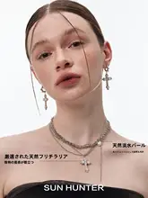 流れるフリンジの花びらデザインクロスネックレス【淡水真珠・貝母・女性用】