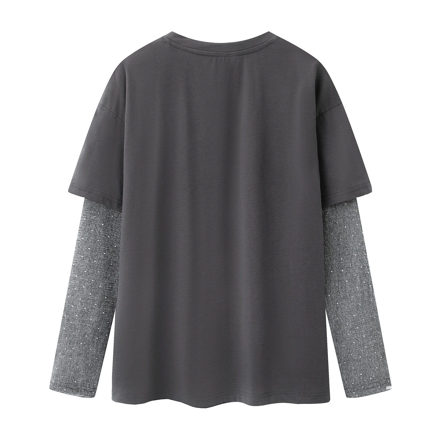 ロンティーTシャツを重ね着するなら、どうやって着こなすのがおすすめ？