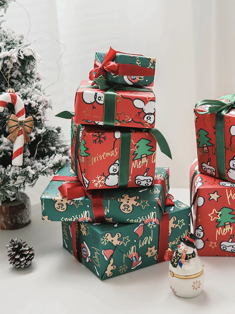 クリスマスプレゼントにぴったり？160ダンボールとギフト包装紙の違いを知れば、もらって 嬉しいプレゼントが選べる！