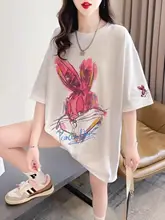 白色の大きめ半袖Tシャツ【ゆったりフィット・夏用・カジュアルスタイル】