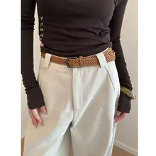 ヴィンテージ感あるバックルベルト【デザイン性の高いレディース・デニムパンツに最適】