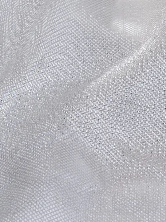 光沢感のある純白の服飾用布地【麻混・コットンと人造絲・幅広】