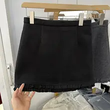 デザイン性のある花柄ウールミニスカート【高腰・Aライン・冬用・女性用】