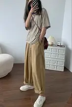 高腰のルーズフィットカーゴパンツ【春用・ゆったりシルエット・デザイン】