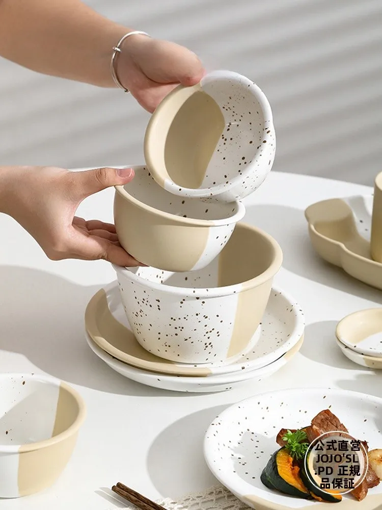 プレートセットの選び方は？厳選4選で暮らしに溶け込む食器のスタイルを提案